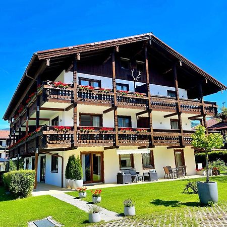 Hardi'S Hotel Инцелль Экстерьер фото